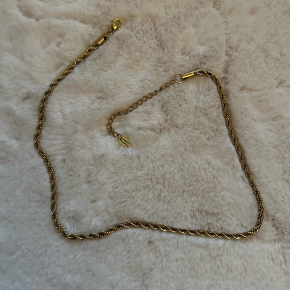 Twenty Compass Gold Necklace - Picture 1 of 1